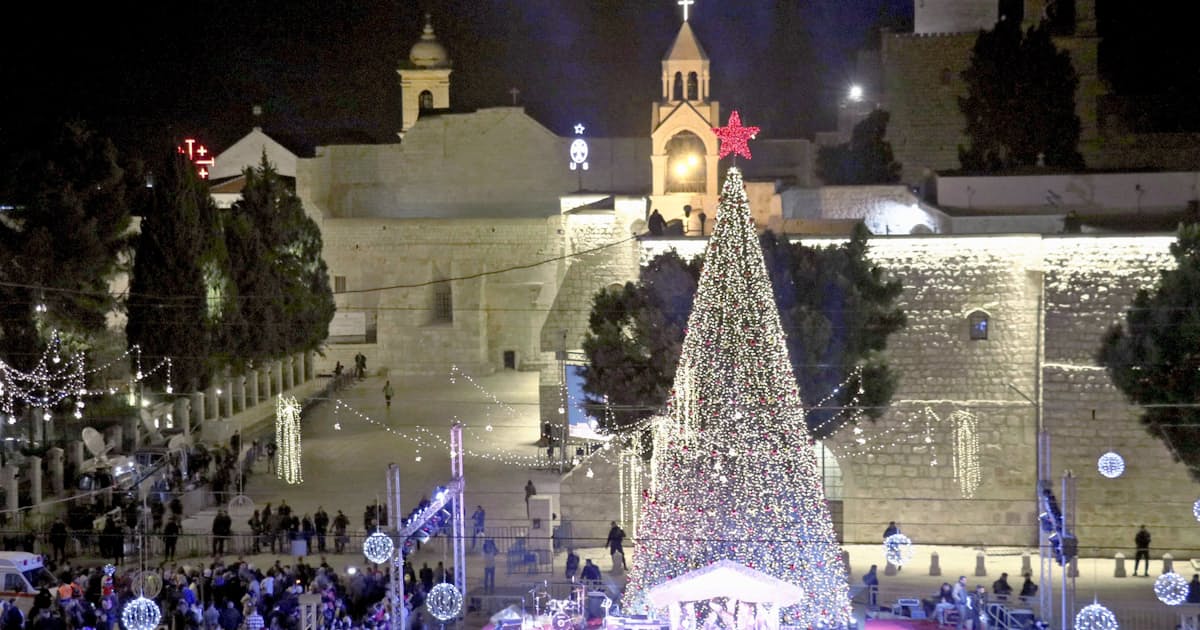 キリスト生誕地でミサ ベツレヘム 平和願い祈り 日本経済新聞 キリスト生誕地でミサ ベツレヘム 平和願い祈り 日本経済新聞