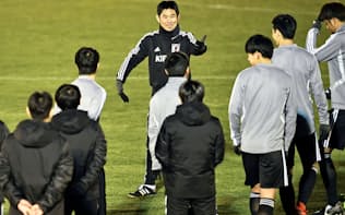 アジアカップに向けた日本代表の合宿が始まった=共同