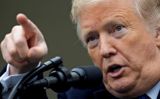 トランプ大統領は「米国第一」の手綱を締めて支持基盤を鼓舞する=ロイター トランプ大統領は「米国第一」の手綱を締めて支持基盤を鼓舞する=ロイター