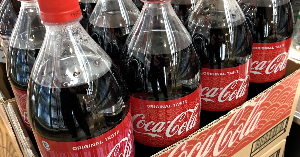 コカ コーラ 大型ペット値上げ 4月から一律円 日本経済新聞 コカ コーラ 大型ペット値上げ 4月から一律円 日本経済新聞