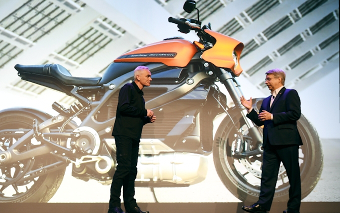 ネットに常時接続のバイク向けシステム ハーレーに供給 パナが米家電見本市で発表 日本経済新聞
