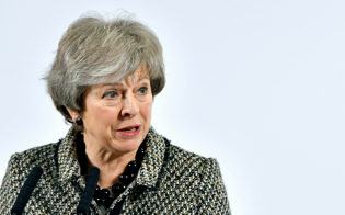 メイ英首相は下院での離脱案承認を目指すが、賛成票が積み上がらない=ロイター メイ英首相は下院での離脱案承認を目指すが、賛成票が積み上がらない=ロイター