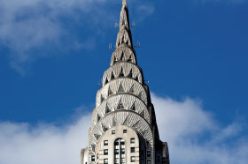 Nyの名所 クライスラービル売却へ 米メディア報道 日本経済新聞 Nyの名所 クライスラービル売却へ 米メディア報道 日本経済新聞