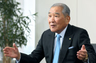 カプコンの辻本憲三会長兼CEO