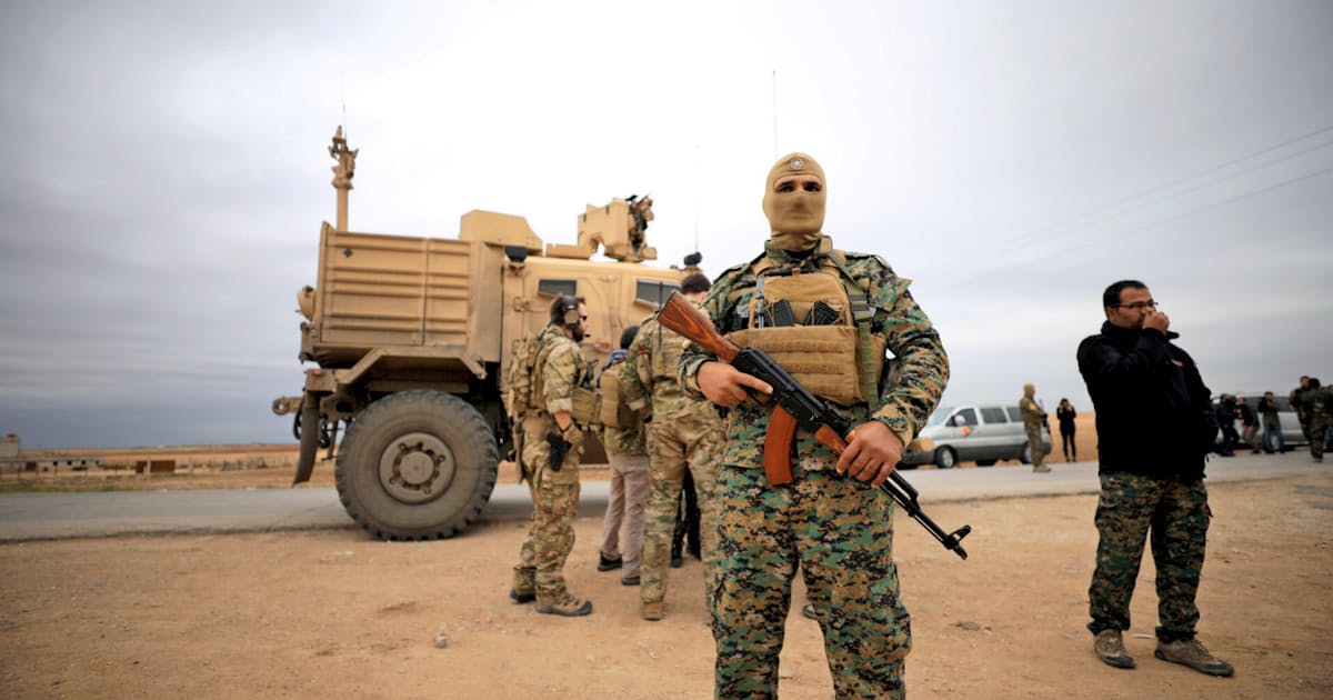 シリア駐留米軍の撤収開始 中東の動揺拡大 日本経済新聞 シリア駐留米軍の撤収開始 中東の動揺拡大 日本経済新聞