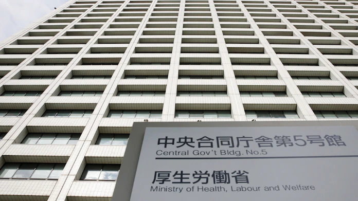 名目賃金の伸び下方修正 18年 勤労統計不適切調査 日本経済新聞