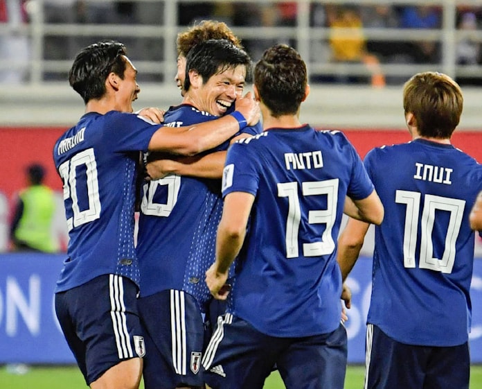 日本 先発10人変更もウズベキスタンに鮮やか逆転勝ち 日本経済新聞 日本 先発10人変更もウズベキスタンに鮮やか逆転勝ち 日本経済新聞