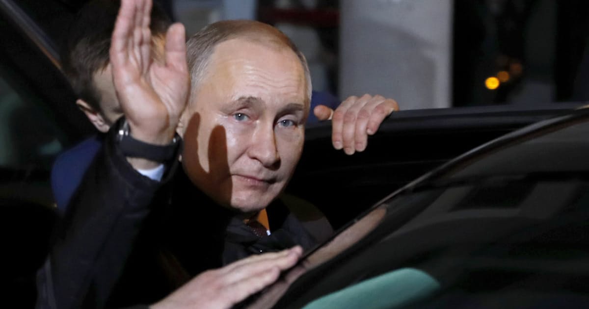 ロシア バルカンへの影響力死守 プーチン氏 セルビアに 日本経済新聞 ロシア バルカンへの影響力死守 プーチン氏 セルビアに 日本経済新聞