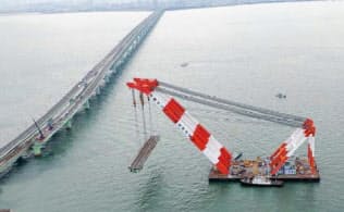 関空連絡橋は空港に向かう下り線の橋桁が2018年９月に撤去された