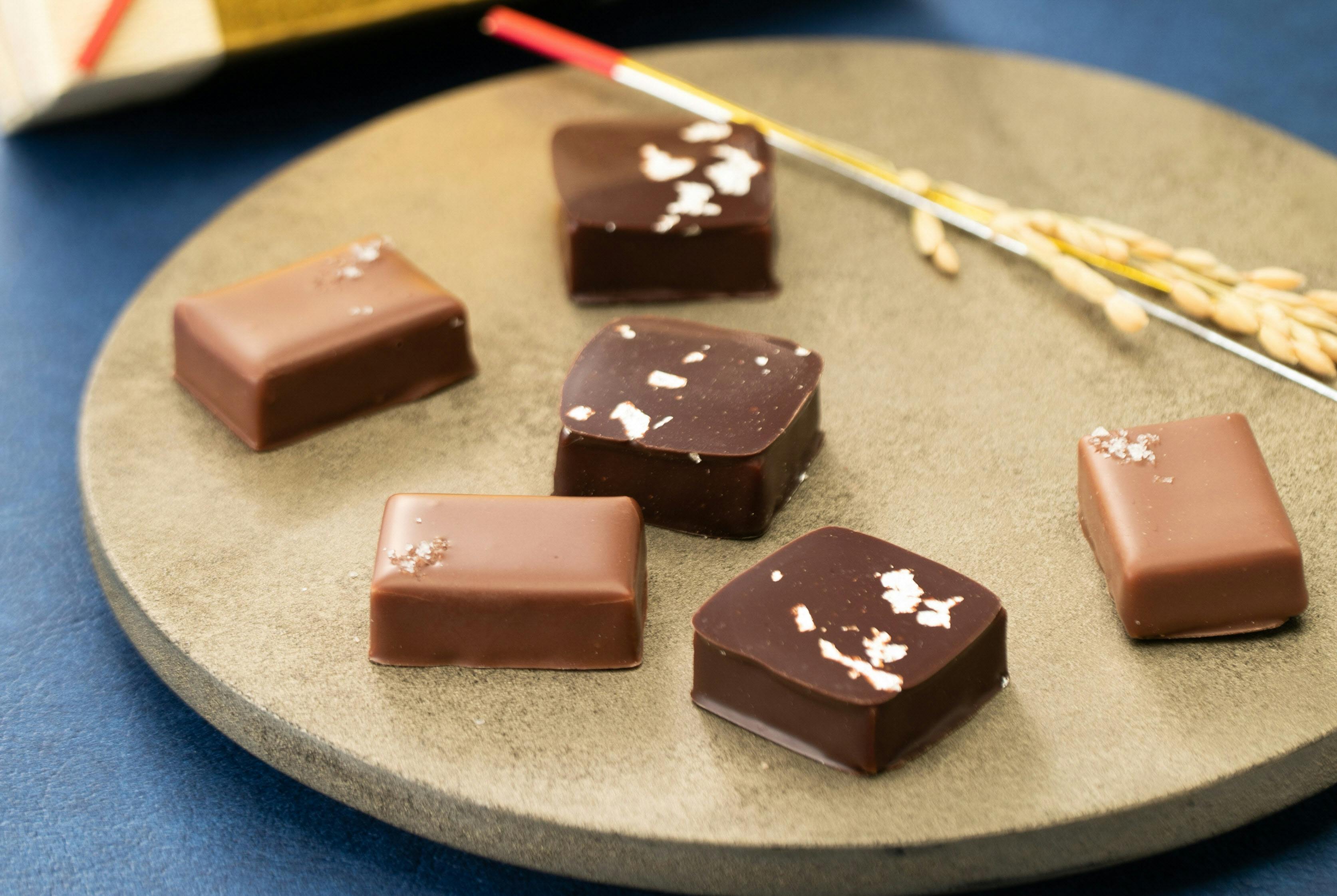 地酒に泡盛 焼酎 大人に贈る 和の酒チョコ 10選 Nikkei Style 地酒に泡盛 焼酎 大人に贈る 和の酒チョコ 10選 Nikkei Style