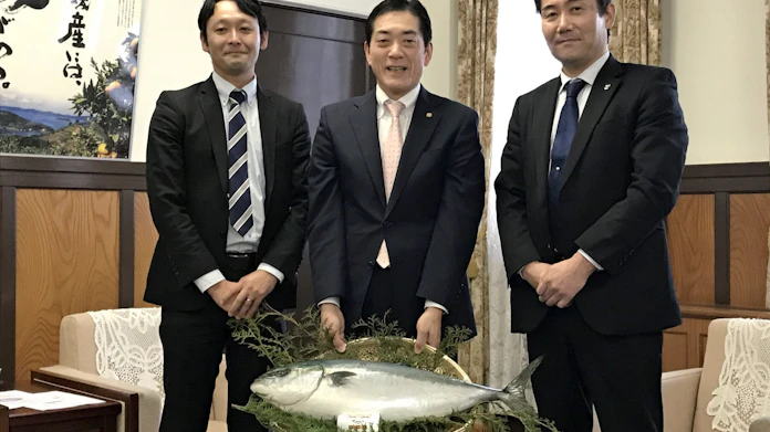 愛媛の チョコブリ 2月発売 鮮度長持ち 輸出視野 日本経済新聞