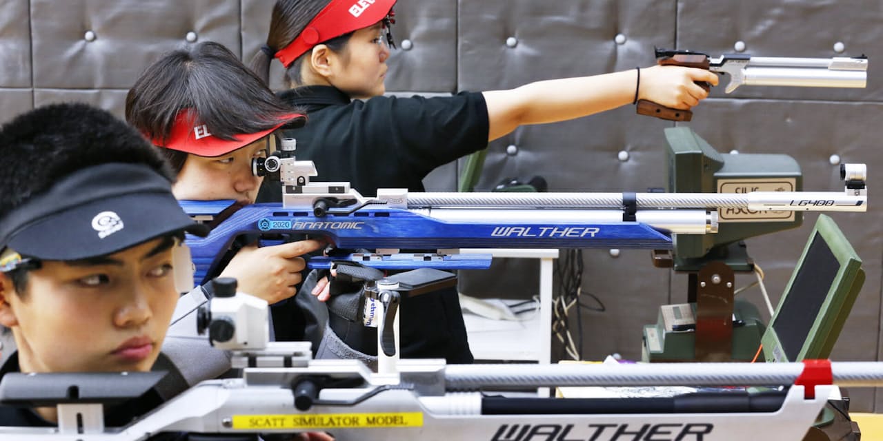 世界で人気の射撃 日本は規制の壁 まずビームで体験 Nikkei Style 世界で人気の射撃 日本は規制の壁 まずビームで体験 Nikkei Style