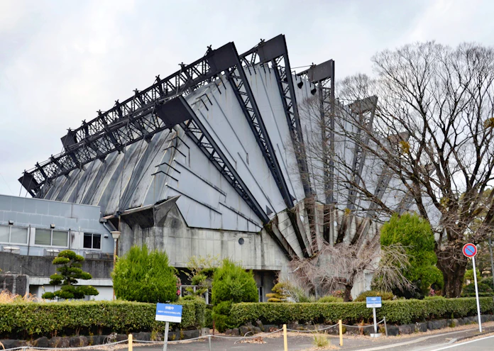 菊竹氏建築 存続危機 宮崎 旧都城市民会館 解体か 日本経済新聞