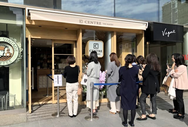 18年11月にオープンした「セントル　ザ・ベーカリー青山店」（東京都渋谷区、パン愛好家サイト「パンめぐ」から転載）