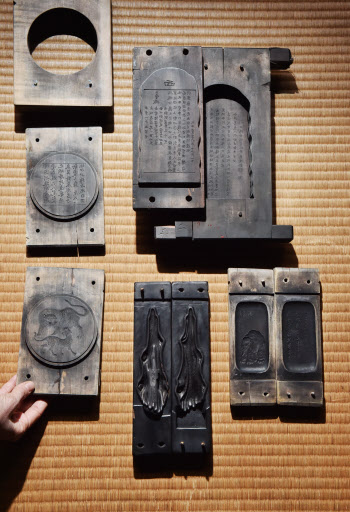 知の探求 奈良墨の由縁 古梅園 もっと関西 日本経済新聞 知の探求 奈良墨の由縁 古梅園 もっと関西 日本経済新聞