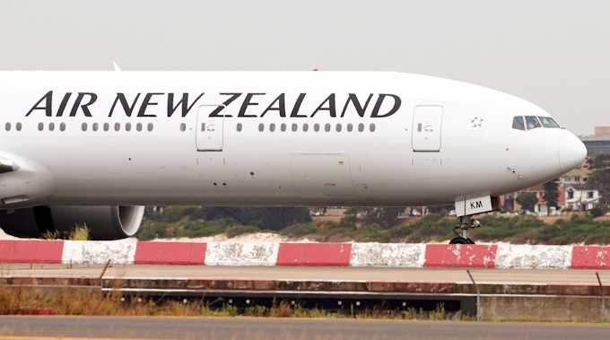 Nz機の上海着陸認めず 中国 台湾表記原因か 日本経済新聞