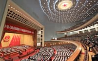 全人代は北京の人民大会堂で開く（18年3月）=三村幸作撮影