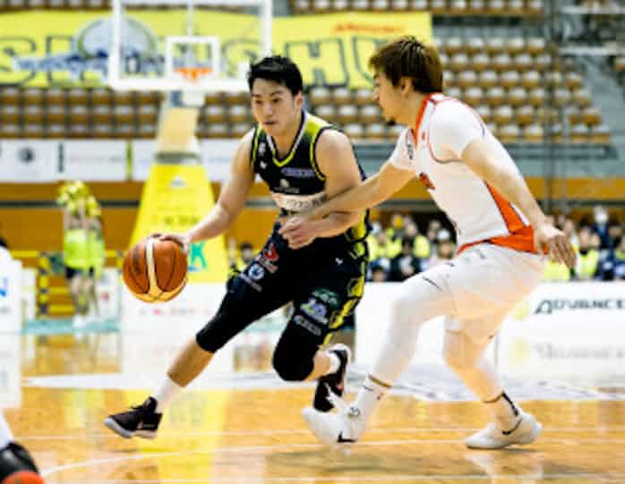 長野市 バスケ 信州ブレイブ の本拠地引き受け 日本経済新聞