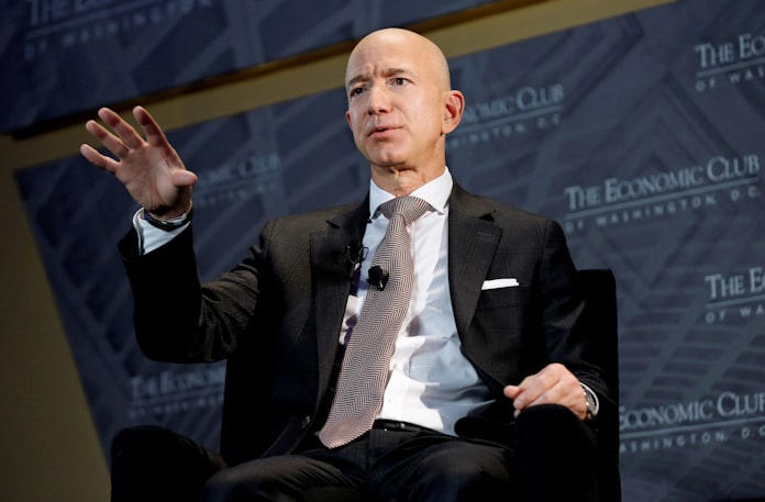 アマゾン ベゾス氏世界一 資産14兆円超 2年連続 日本経済新聞 アマゾン ベゾス氏世界一 資産14兆円超 2年連続 日本経済新聞