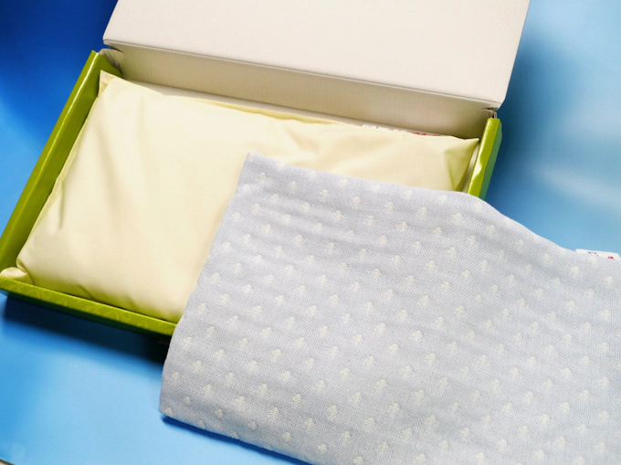 伯方の塩 で寝心地ひんやり 3種の枕 4月発売 日本経済新聞