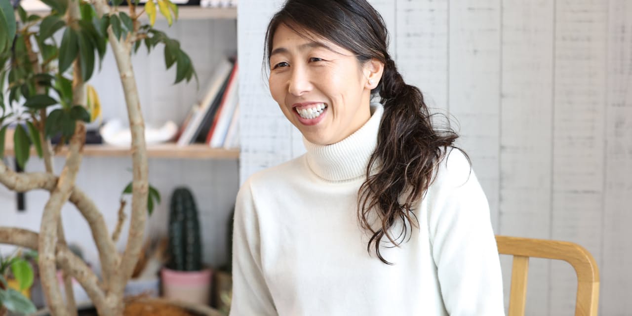 実業団を離れ 地元松山へ 心も体も動かない 土佐礼子さん 再び走り出す旅へ Nikkei Style 実業団を離れ 地元松山へ 心も体も動かない 土佐礼子さん 再び走り出す旅へ Nikkei Style