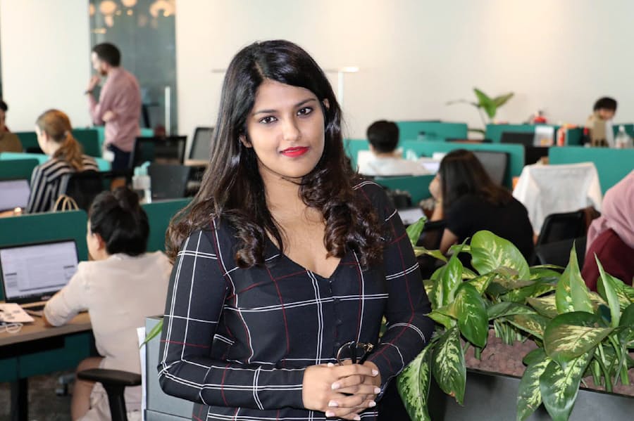 27歳インド女性がユニコーン候補 ファッション界に風 日本経済新聞