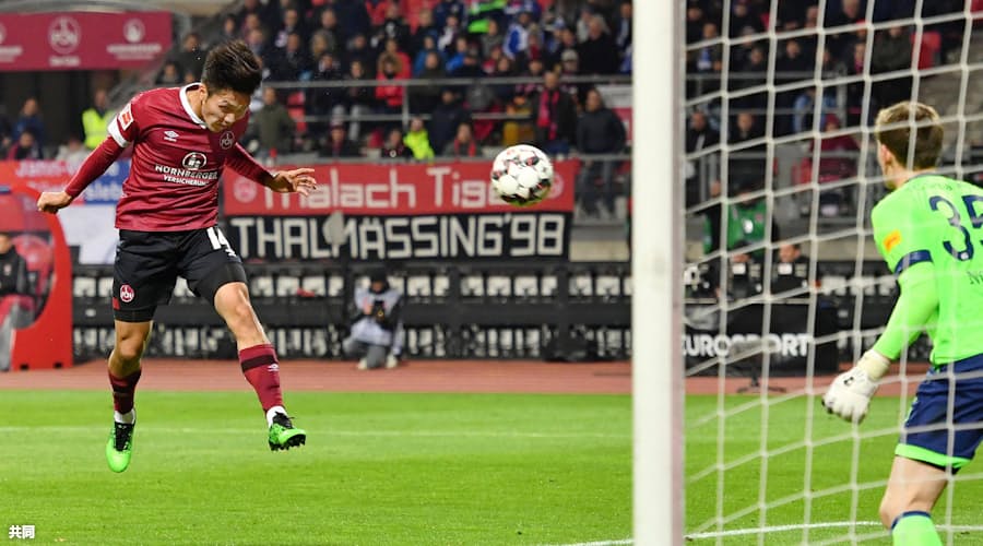 久保が今季初ゴール チーム分ける サッカー独1部 日本経済新聞