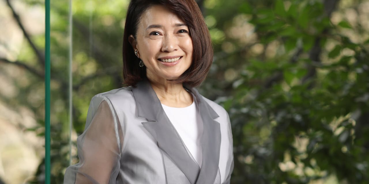 私をつくった 食 の喜び 母の青汁 風吹ジュンさん Nikkei Style