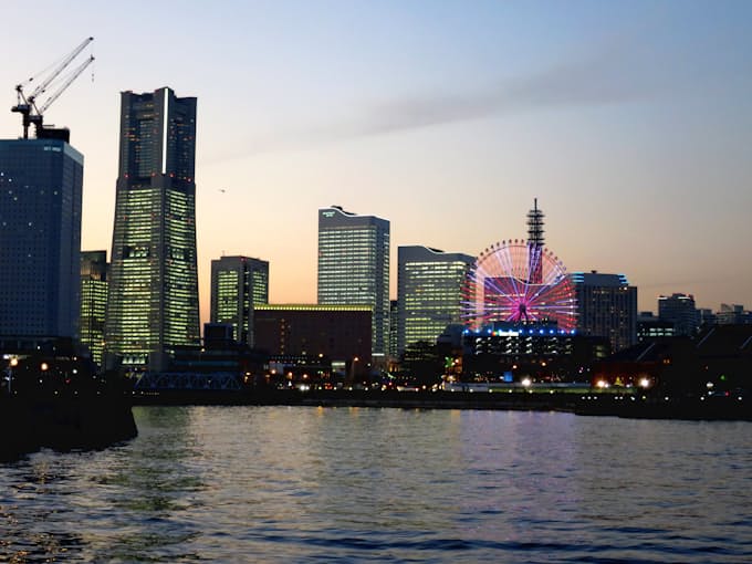 観光客数6 減 横浜市の18年 イベント不調で 日本経済新聞