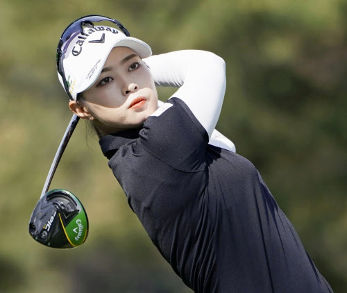 柏原ら1打差2位発進 サロンパス杯女子ゴルフ 日本経済新聞 柏原ら1打差2位発進 サロンパス杯女子ゴルフ 日本経済新聞