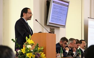「プラハ5Gセキュリティー会議」には米英豪のほか日本や韓国も参加した（2日、プラハ）