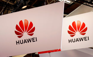 米制裁措置で追い詰められる中国通信機器最大手の華為技術(ファーウェイ)=ロイター 米制裁措置で追い詰められる中国通信機器最大手の華為技術(ファーウェイ)=ロイター