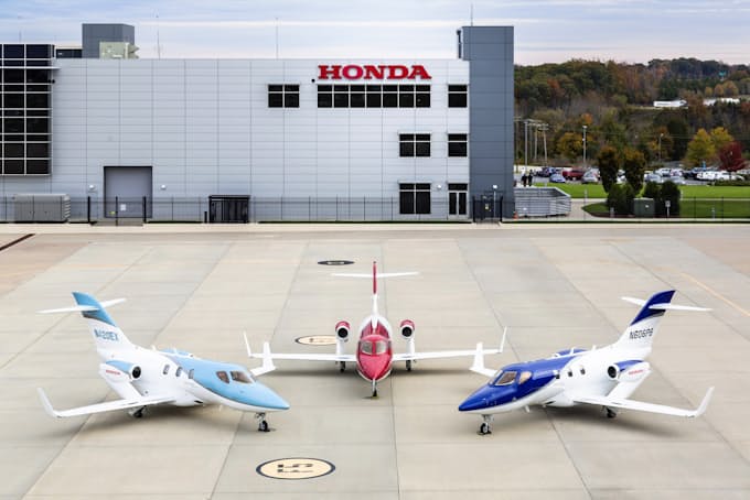 ホンダジェット工場に新棟 生産効率化 日本経済新聞