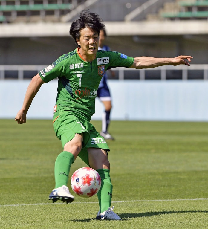 サッカー天皇杯開幕 J3の八戸 讃岐など2回戦へ 日本経済新聞 サッカー天皇杯開幕 J3の八戸 讃岐など2回戦へ 日本経済新聞