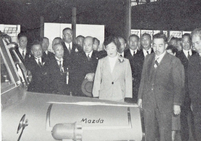 マツダ初代の波乱人生 一夜工場 で大もうけ 日本経済新聞 マツダ初代の波乱人生 一夜工場 で大もうけ 日本経済新聞