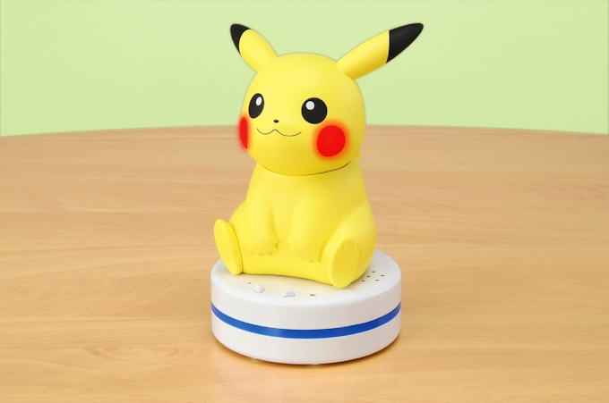 テレビをつける ピカチュウ 型ロボット タカラトミー 日本経済新聞