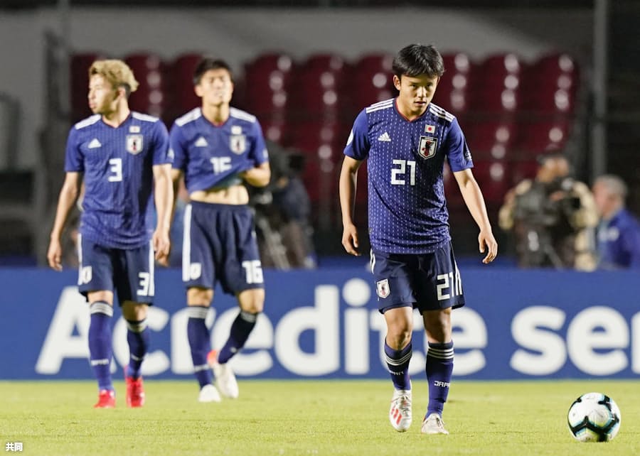 日本 チリに0 4で完敗 サッカー南米選手権初戦 日本経済新聞
