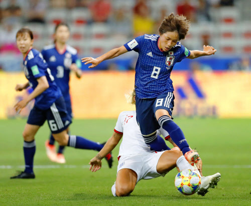 なでしこ イングランドに敗れ2位通過 サッカー女子w杯 日本経済新聞