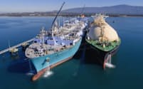 LNG供給など海洋事業を強化（写真はトルコでの操業の様子）