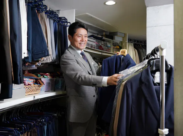 峰竜太流 装いの美学 Nikkei Style 峰竜太流 装いの美学 Nikkei Style