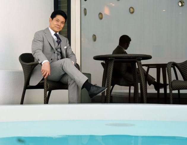 峰竜太流 装いの美学 Nikkei Style 峰竜太流 装いの美学 Nikkei Style