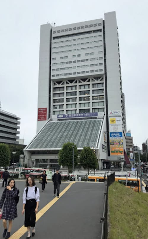 中野サンプラザの建替え 収容20 1万人の5案が公表されてる 中野つーしん