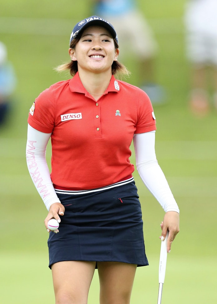 永井が2位浮上 稲見5位 資生堂アネッサ女子ゴルフ第2日 日本経済新聞 永井が2位浮上 稲見5位 資生堂アネッサ女子ゴルフ第2日 日本経済新聞