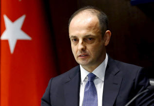 トルコ中央銀行のチェティンカヤ総裁=ロイター トルコ中央銀行のチェティンカヤ総裁=ロイター