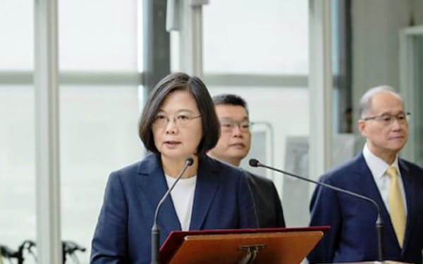 リチャード アーミテージ のニュース一覧 日本経済新聞