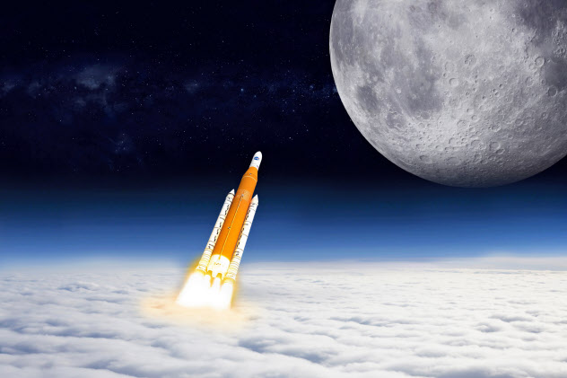 月への有人飛行に使われる大型ロケット「SLS」想像図(NASA提供) 月への有人飛行に使われる大型ロケット「SLS」想像図(NASA提供)
