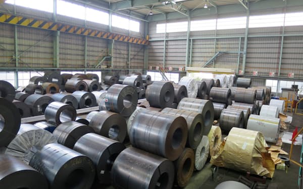 鋼材は国内で在庫が増えている