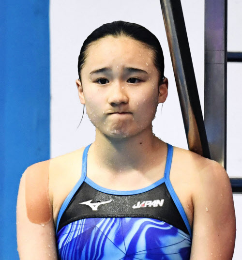 15歳金戸凜 五輪代表届かず 世界水泳の女子高飛び込み 日本経済新聞