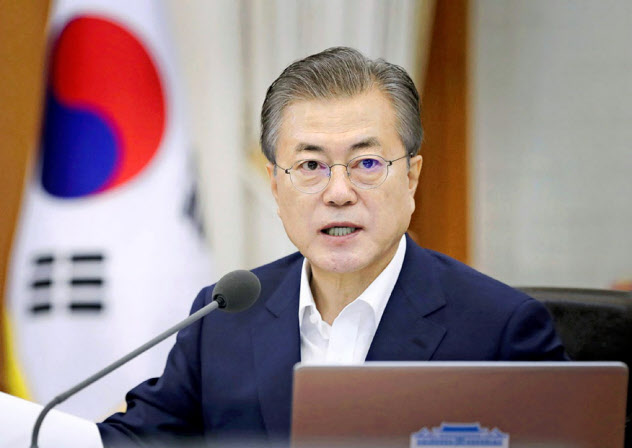 韓国の文在寅大統領=韓国大統領府提供・共同 韓国の文在寅大統領=韓国大統領府提供・共同