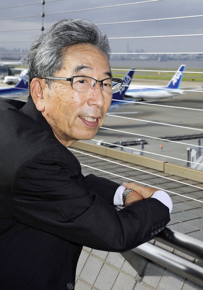 全日空刺殺事件年 ハイジャック遭遇の元機長の思い 日本経済新聞 全日空刺殺事件年 ハイジャック遭遇の元機長の思い 日本経済新聞